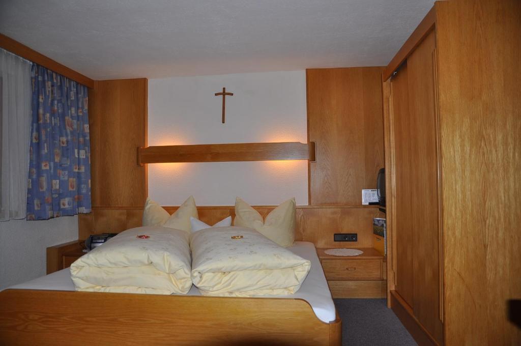 Durst Roswitha Apartment